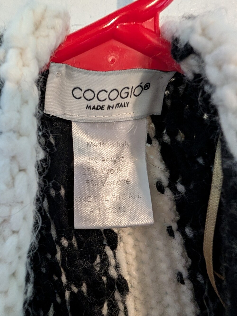 Wool Poncho - Picture 2 of 4